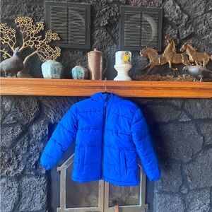 Boys size 8 M Swiss Tech Kids Bright Blue Puffer Jacket warm cozy medium